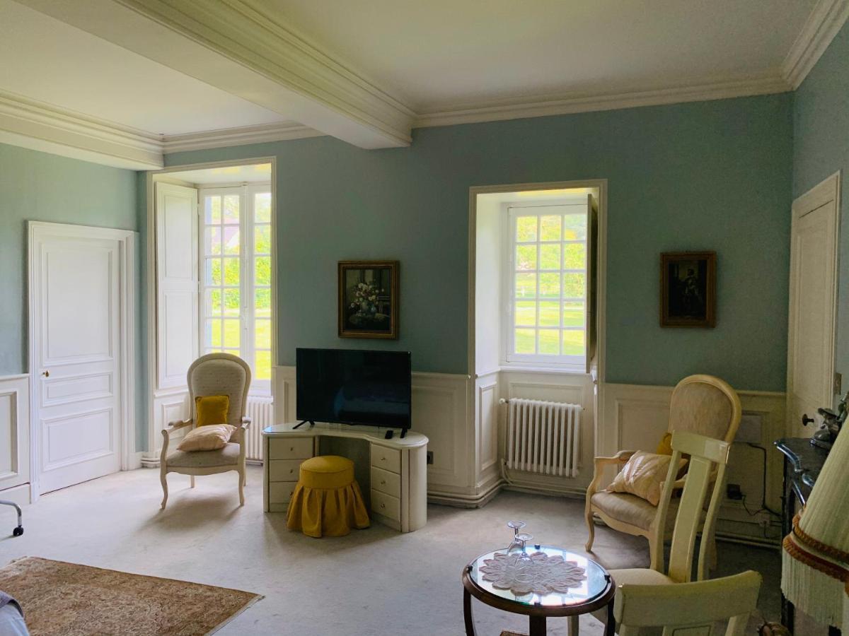 Manoir De Tregaray Hotell Sixt-sur-Aff Exteriör bild