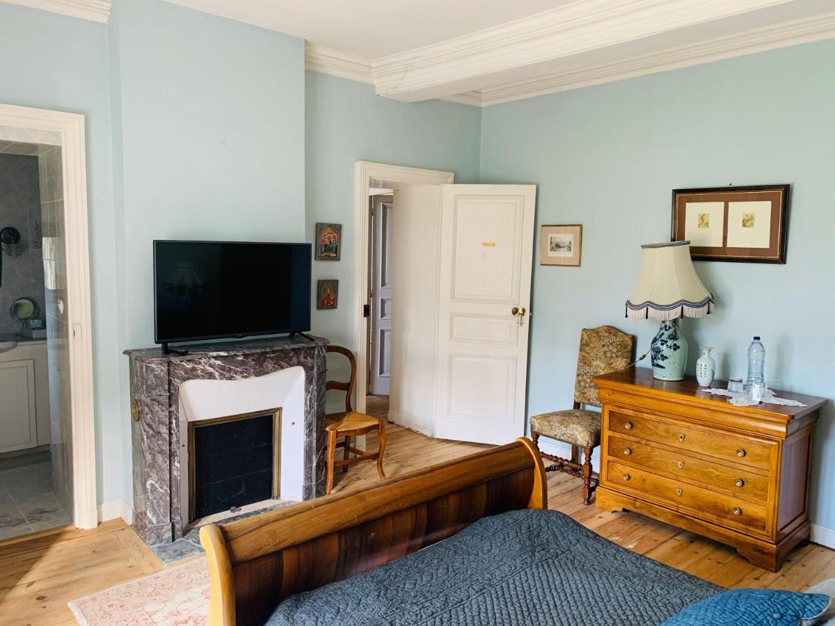 Manoir De Tregaray Hotell Sixt-sur-Aff Exteriör bild